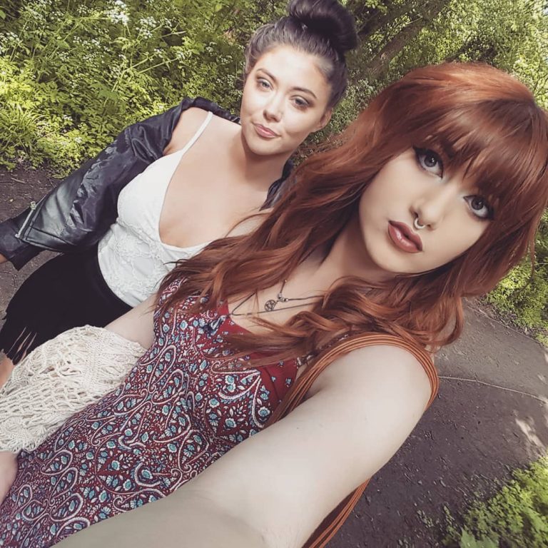 Alexandra Davies (28)